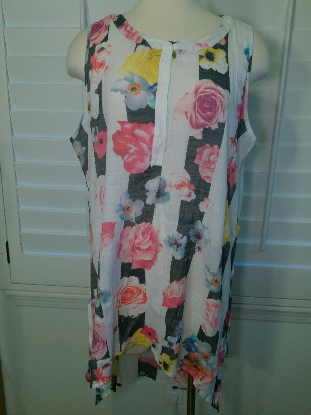 Blouse Hi Lo Women Sleeveless Top Spense Size XL